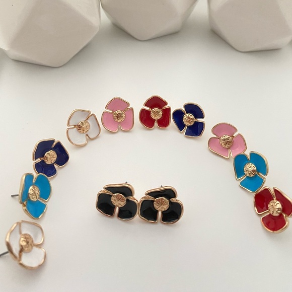 Tory Burch Pick one or all from Bouquet of earring - Picture 14 of 14